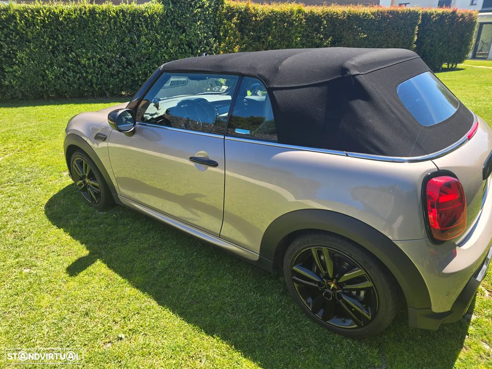 MINI Cabrio Cooper Premium Extra JCW Auto - 18