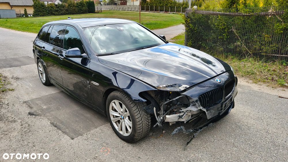 BMW Seria 5 530d xDrive Modern Line - 4