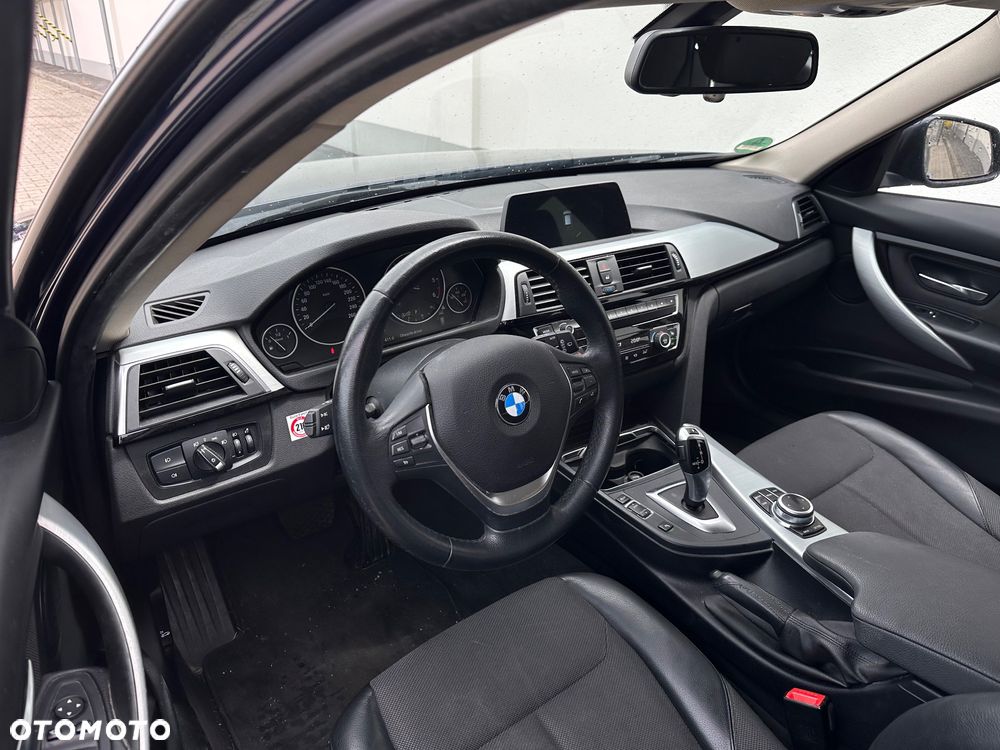BMW Seria 3 320d Advantage sport - 16