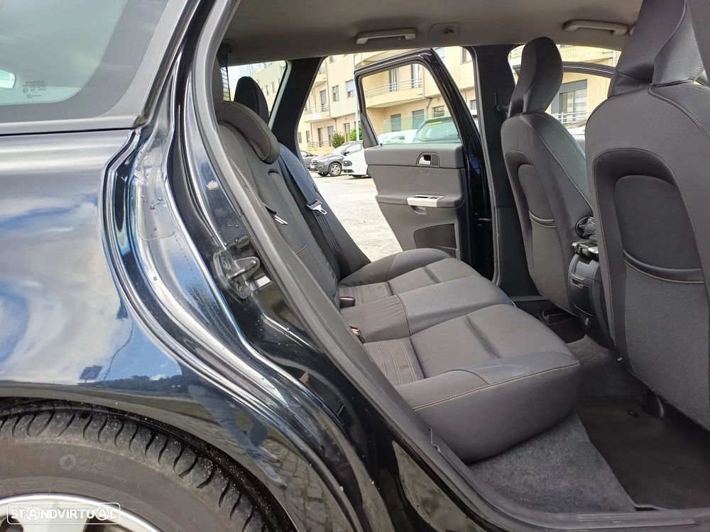 Volvo V50 1.6 D Momentum - 34