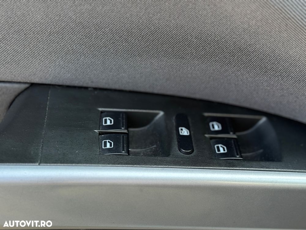 Seat Leon 1.6 TDI DPF Style Copa - 15