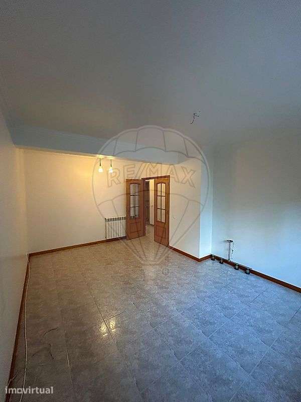 Apartamento T2 para arrendamento - Grande imagem: 3/14