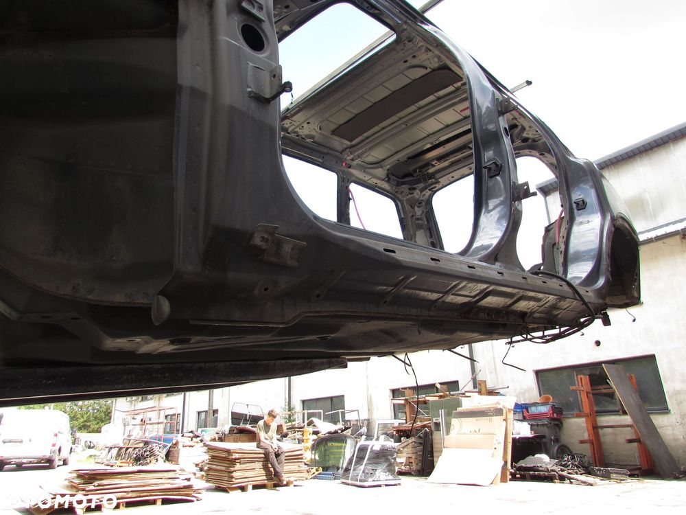 VOLVO XC90 02-14 CWIARTKA SLUPEK PROG LEWY 455 - 10
