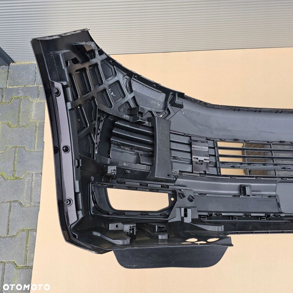 VW T6 MULTIVAN zderzak przód bordowy LL4U IDEALNY - 6