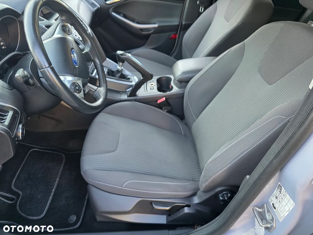 Ford Focus 1.0 EcoBoost Titanium ASS - 10