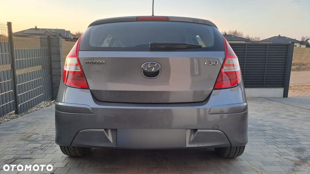 Hyundai i30 1.4 Classic - 8