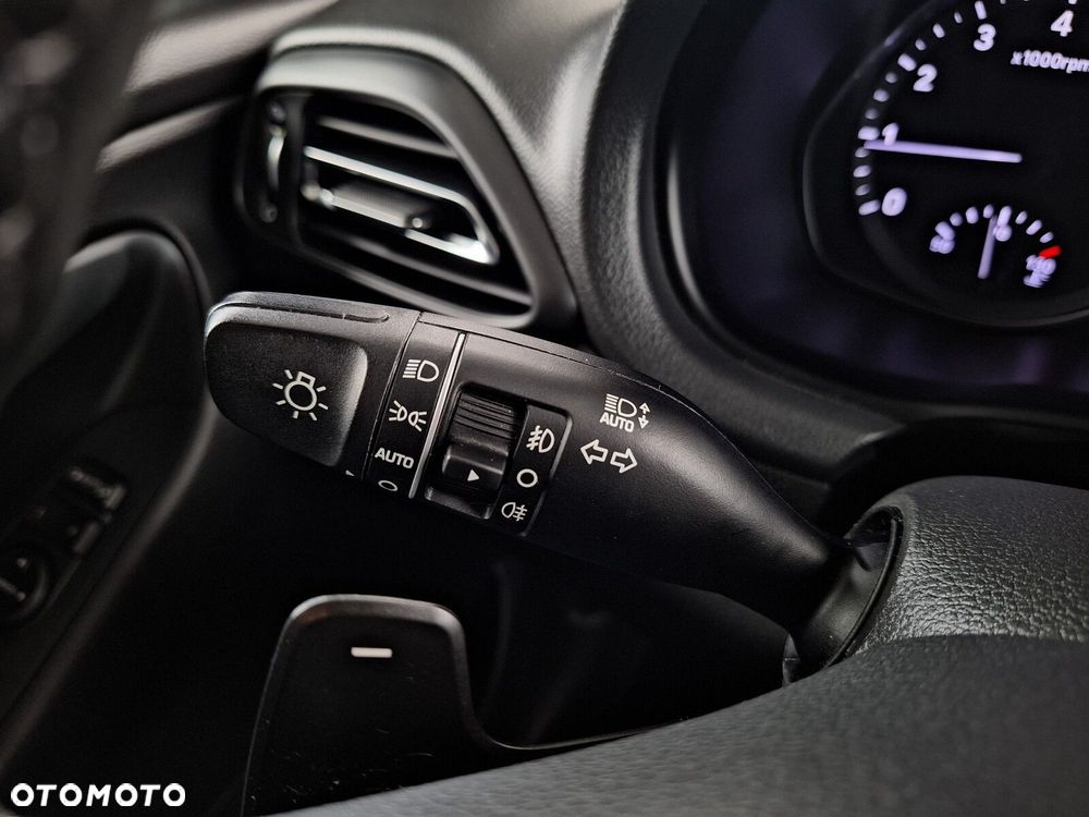 Hyundai i30 1.0 T-GDI Smart DCT - 37