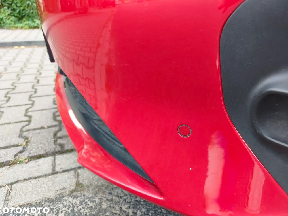 Opel Corsa 1.2 GS S&S - 32