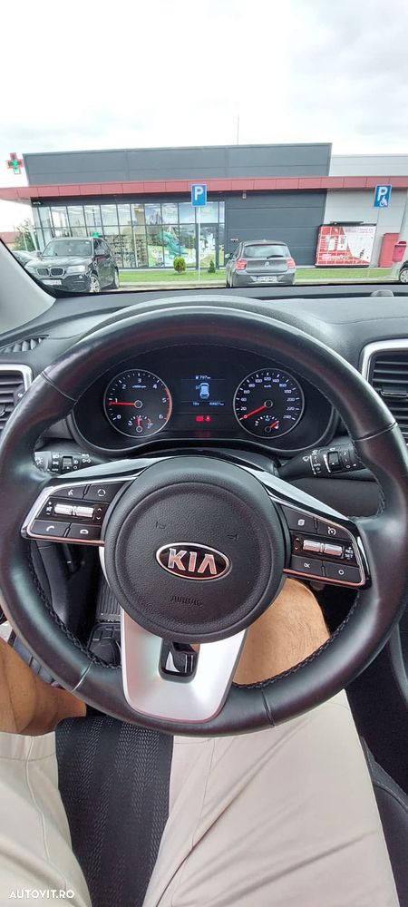 Kia Sportage - 8