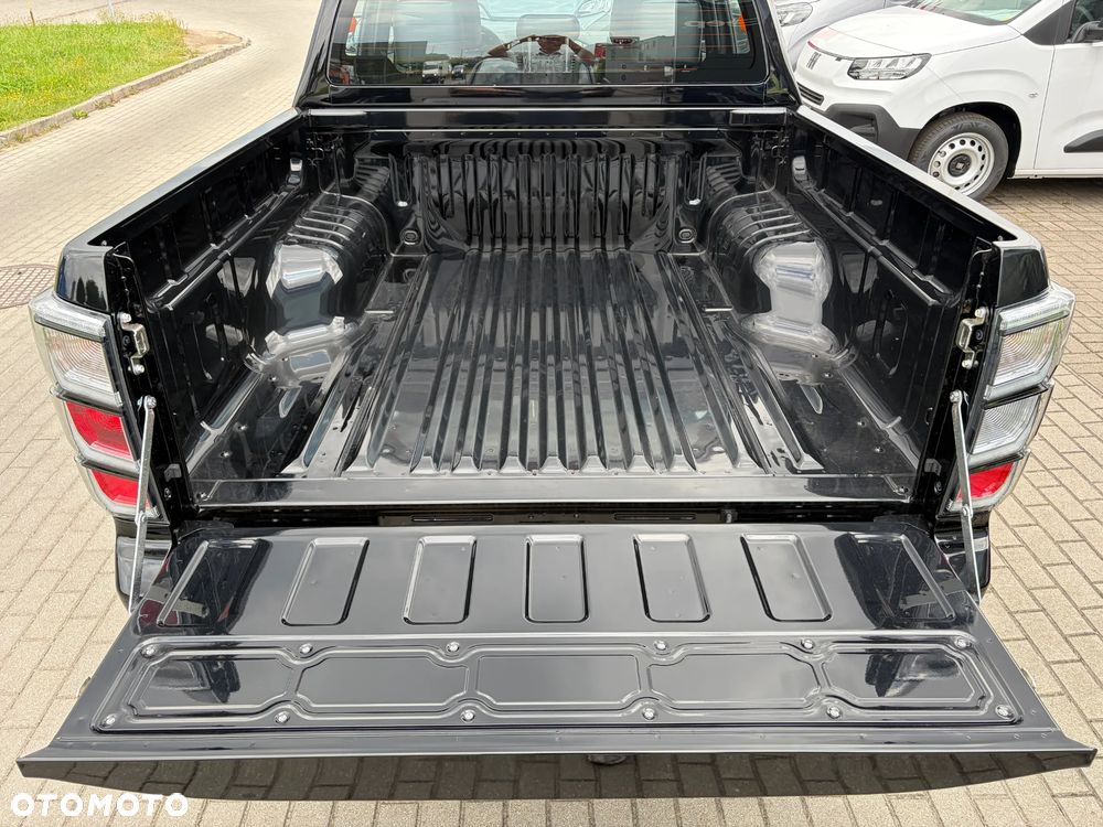 Isuzu D-Max 2.2 DC LSX 4WD - 8