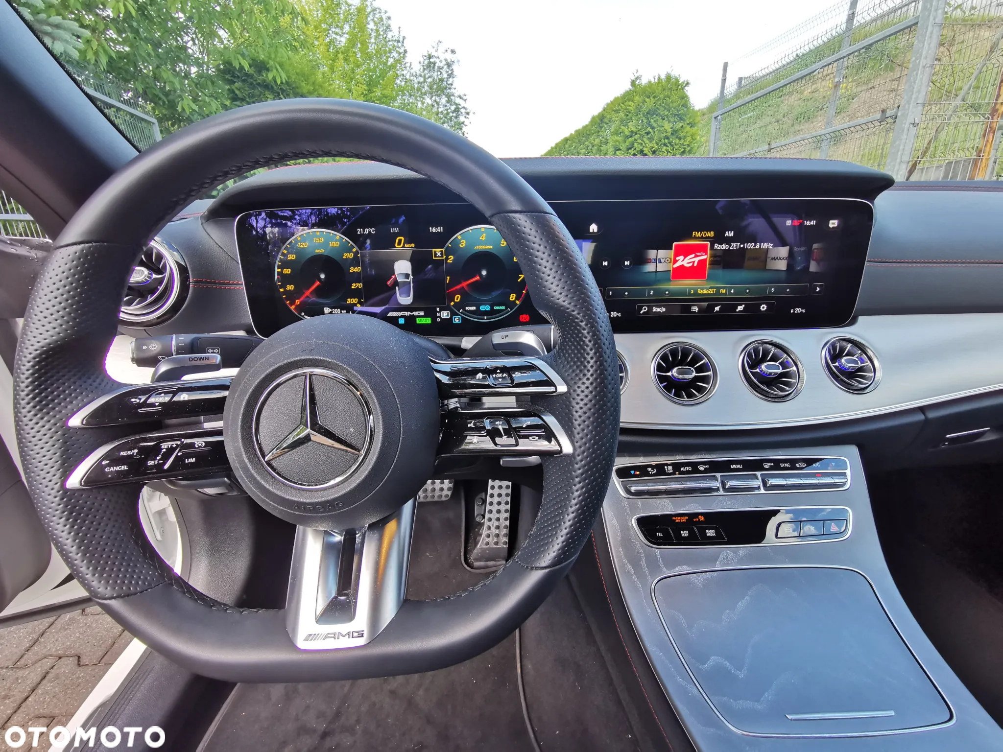Mercedes-Benz Klasa E AMG 53 4Matic+ Cabrio AMG Speedshift TCT-9G - 19