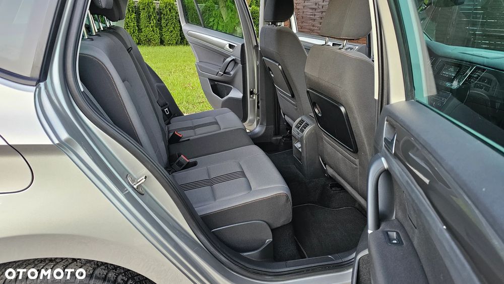 Volkswagen Golf Sportsvan SV 1.6 TDI BMT Highline DSG - 10