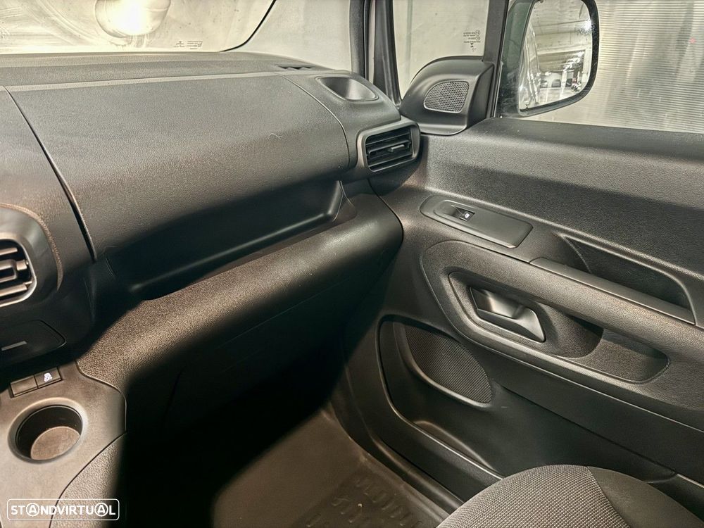 Citroën Berlingo 1.6 BlueHDi L1 Club 3L - 23