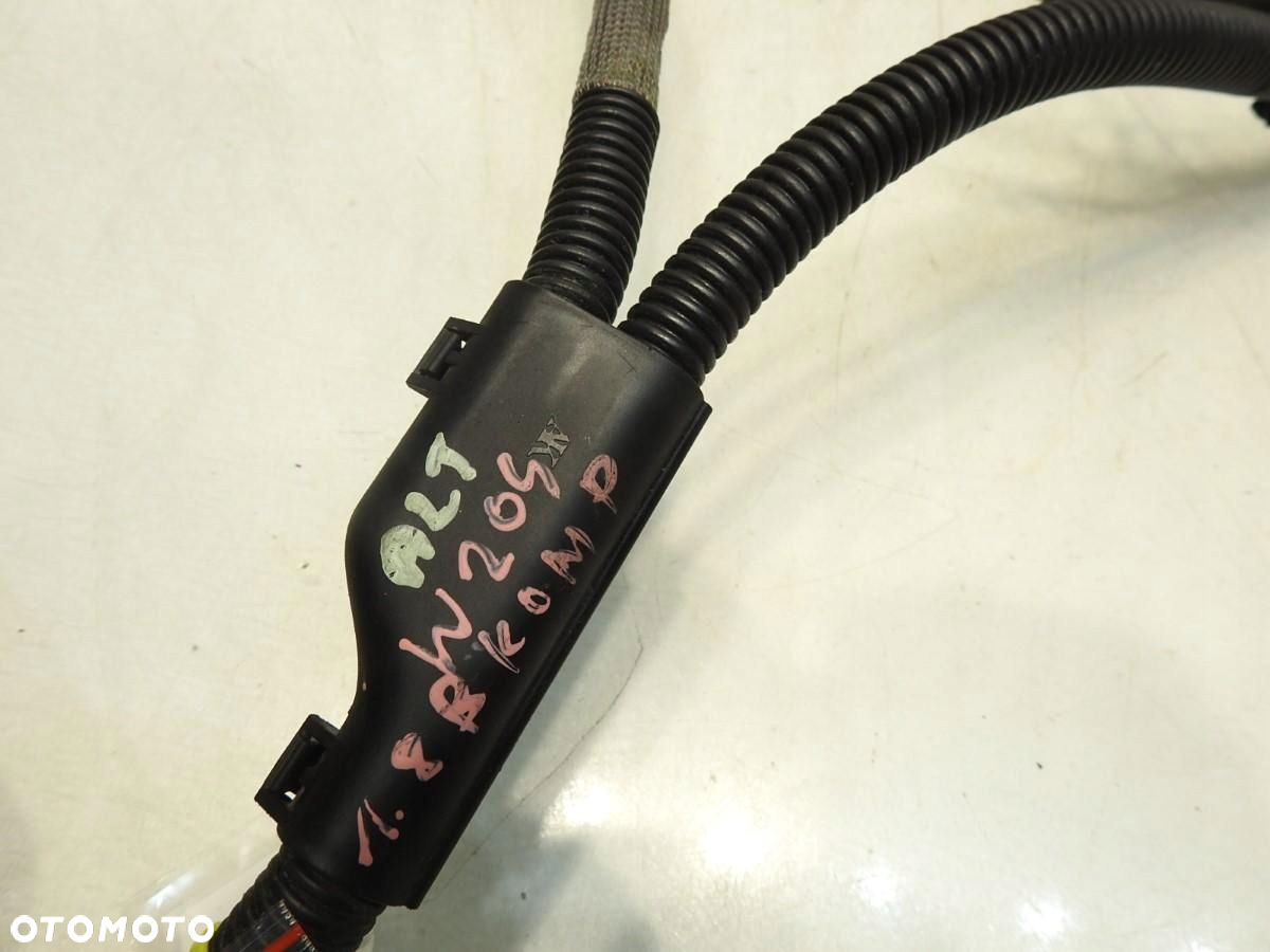 WIĄZKA INSTALACJA ALTERNATORA MERCEDES W204 1.8 B A2045400030 - 2