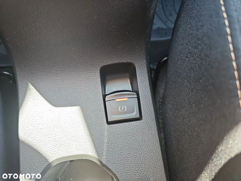 Dacia Sandero - 16