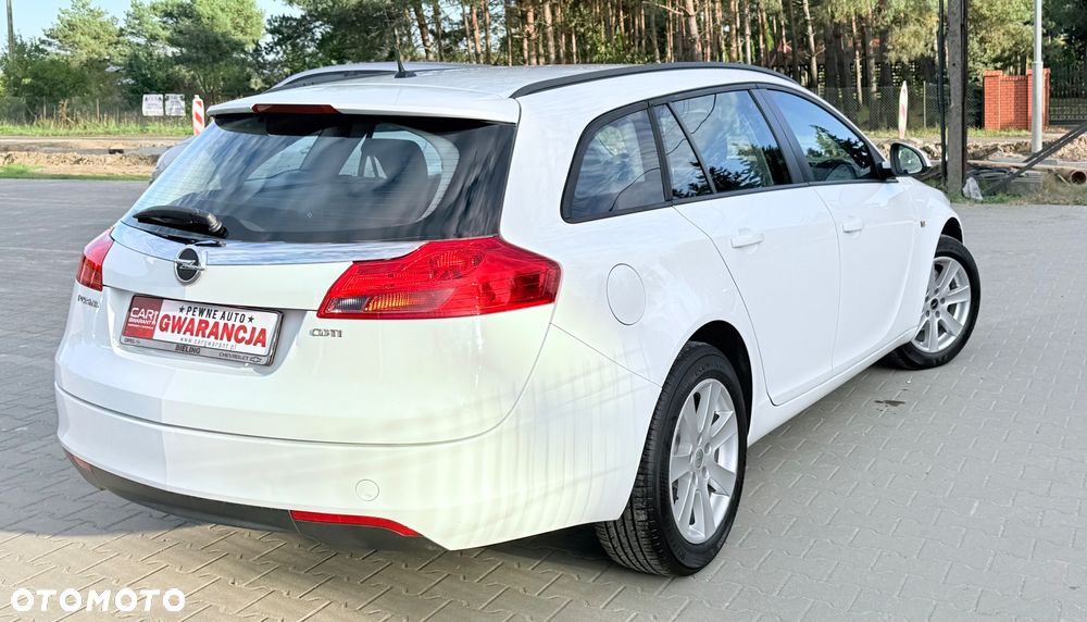 Opel Insignia - 31
