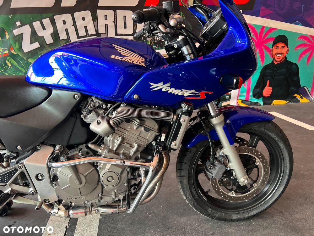 Honda CB - 8