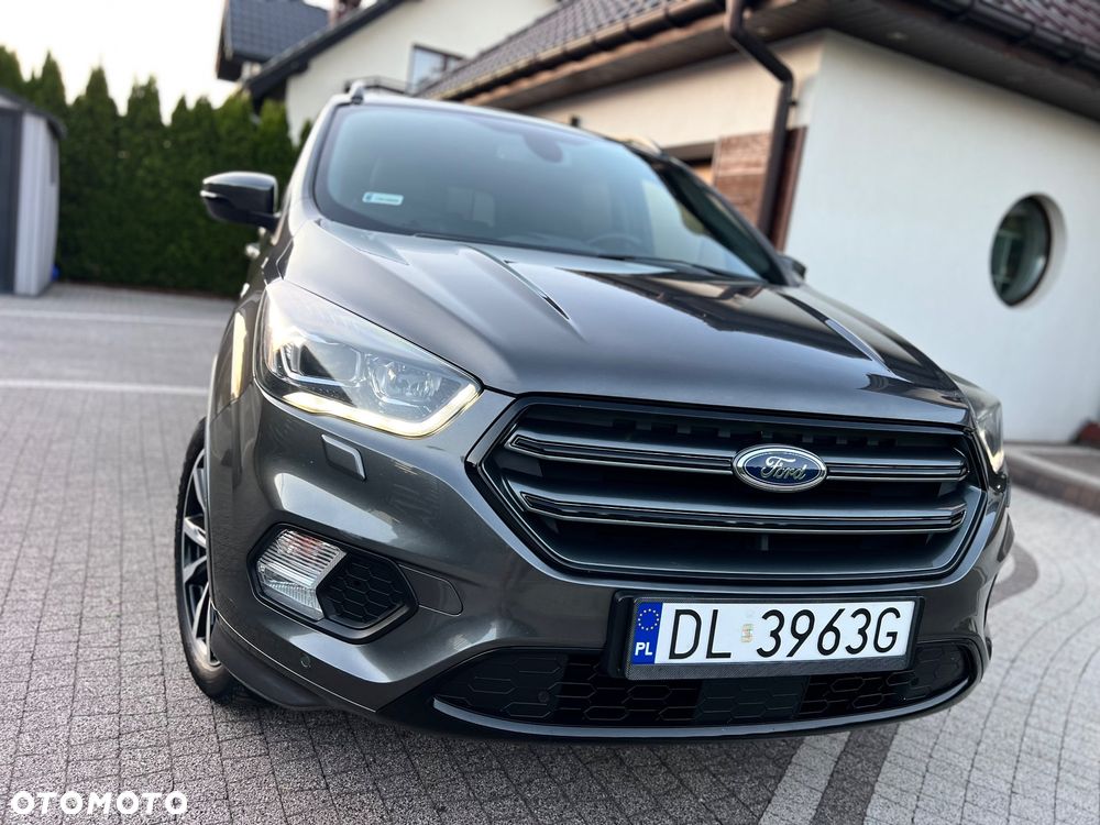 Ford Kuga - 18