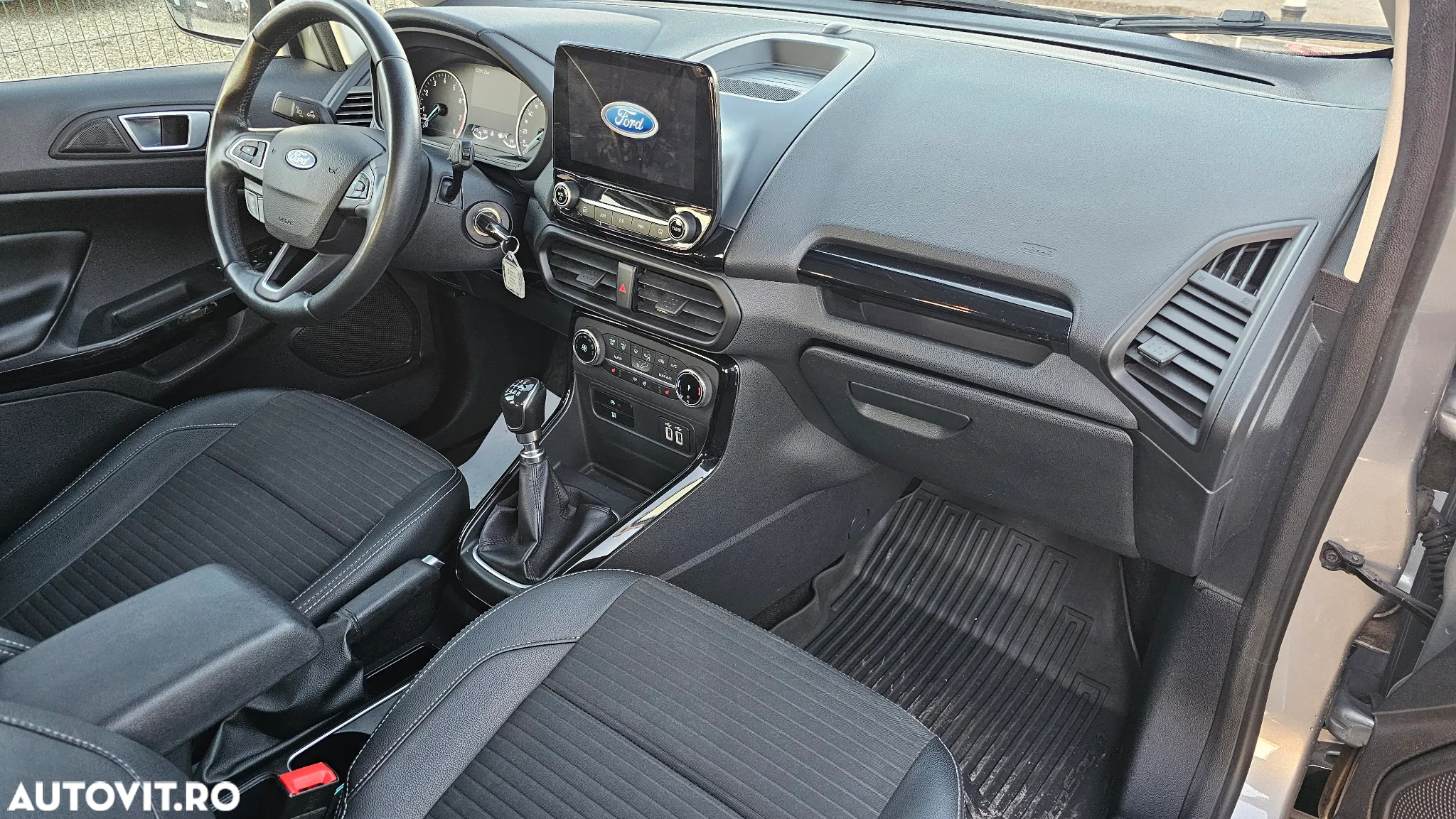 Ford EcoSport - 8