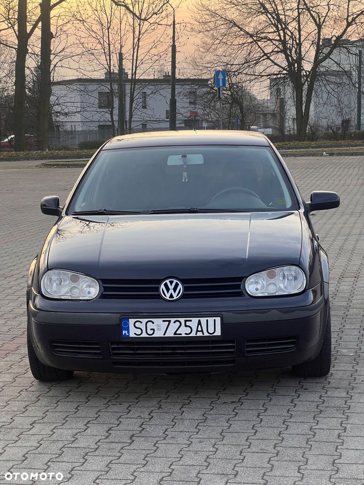 Volkswagen Golf 1.6 - 2