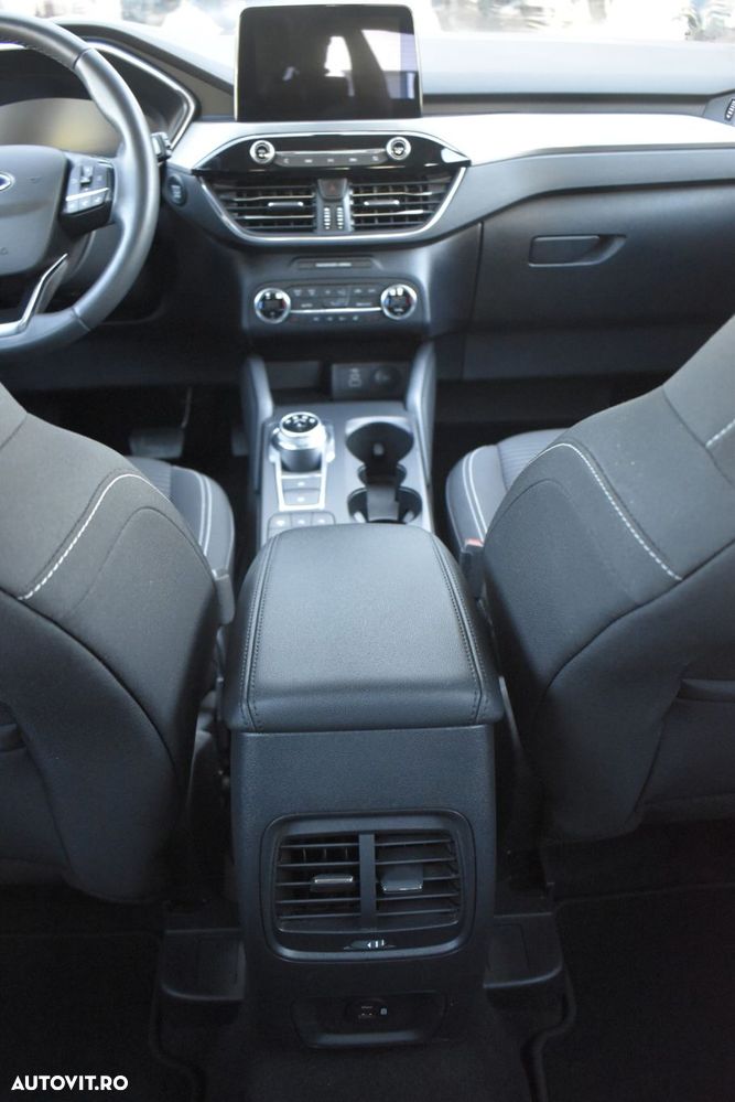 Ford Kuga - 39