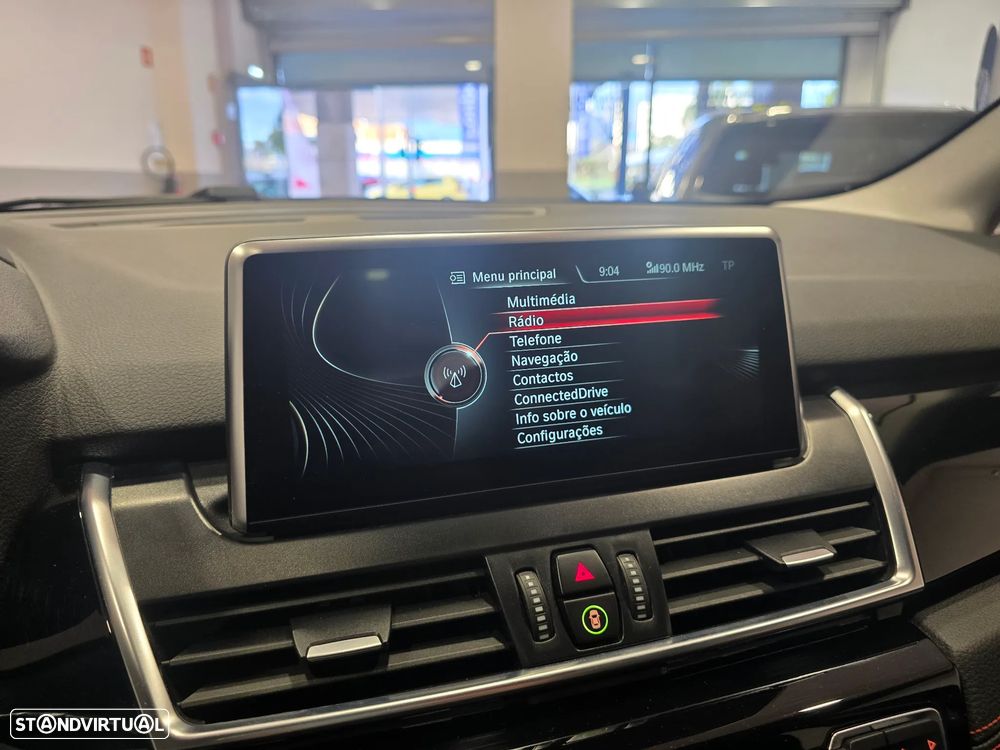 BMW 218 Active Tourer d Aut. Sport Line - 22