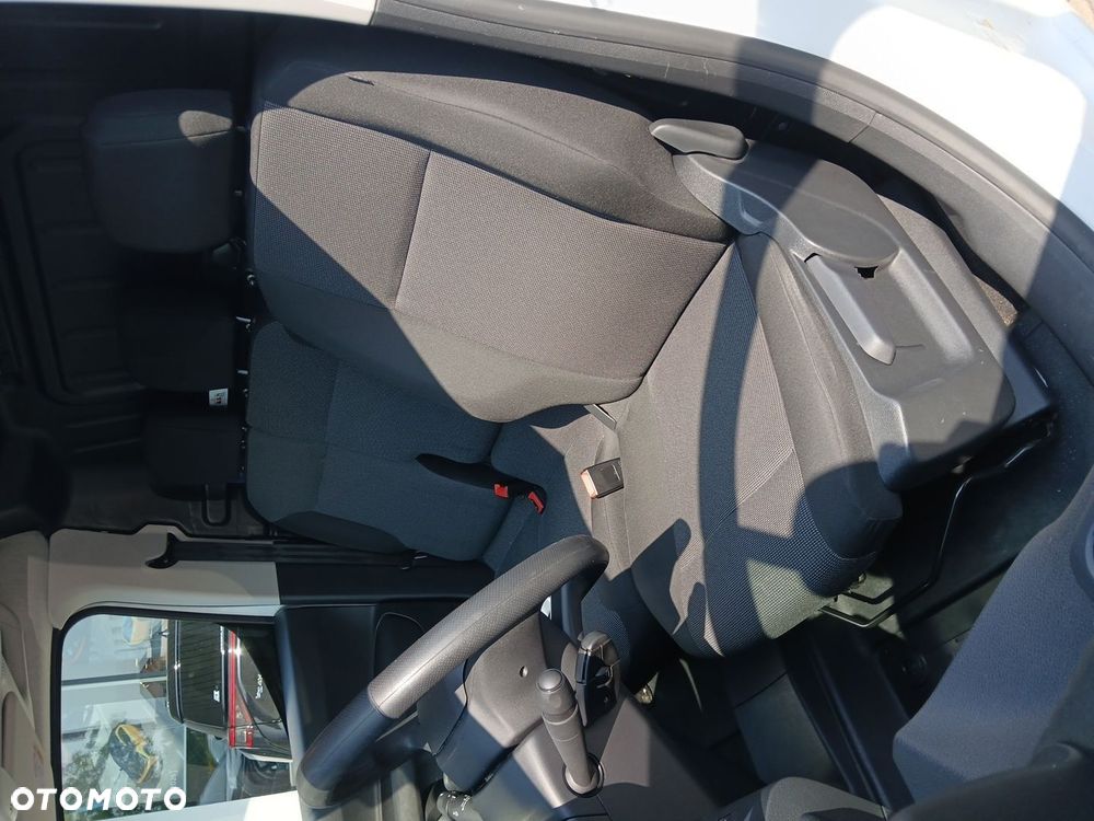 Toyota PROACE CITY - 41
