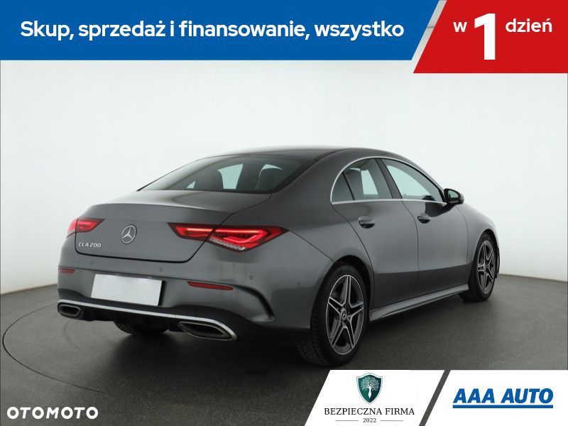 Mercedes-Benz CLA - 7