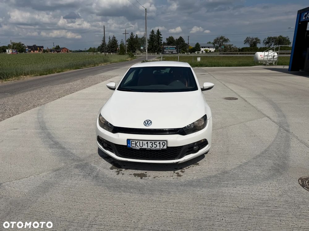 Volkswagen Scirocco 2.0 TDI DSG - 2
