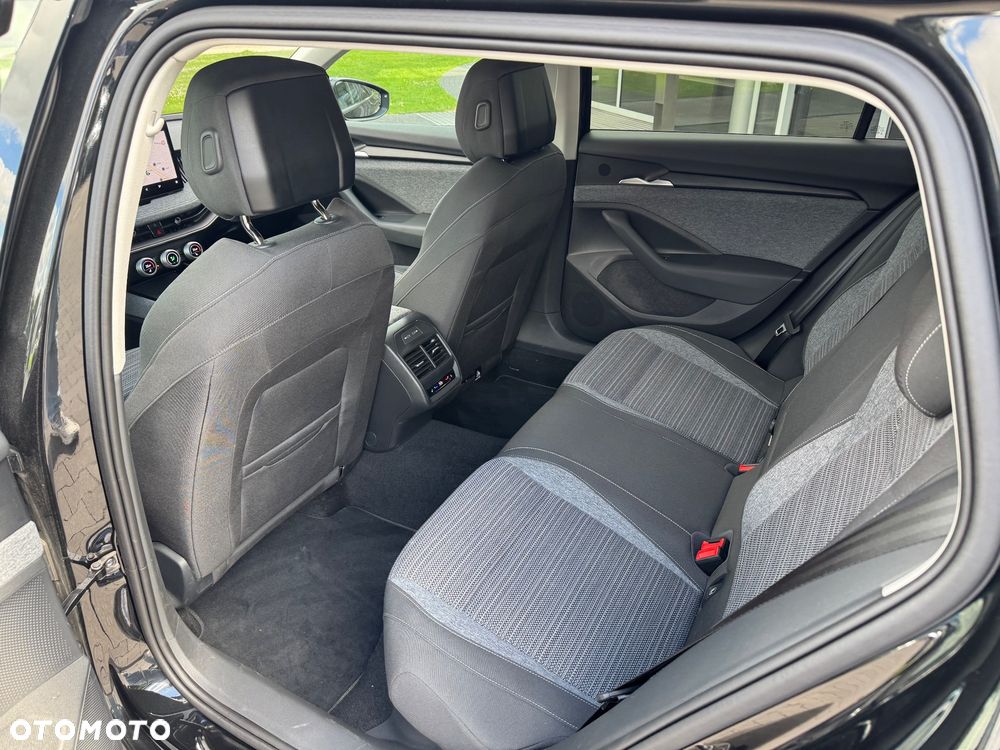 Skoda Superb 1.5 TSI mHEV Edition 130 DSG - 17