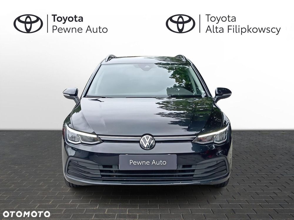 Volkswagen Golf - 8