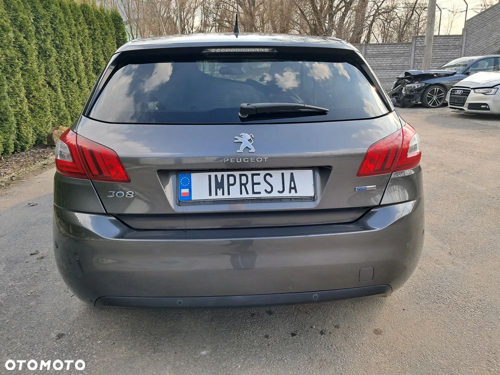 Peugeot 308 - 5