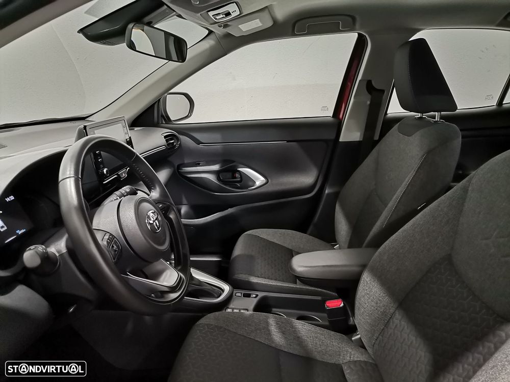 Toyota Yaris Cross 1.5 Hybrid Comfort Plus - 13