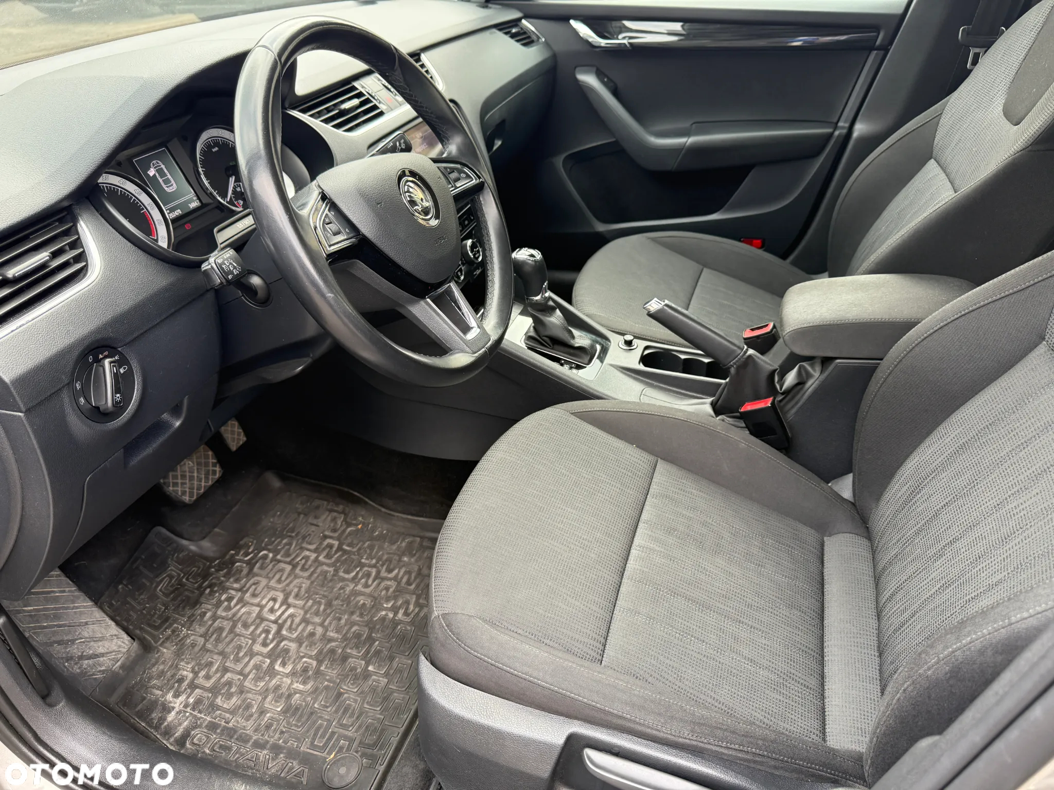 Skoda Octavia 2.0 TDI SCR Style DSG - 14