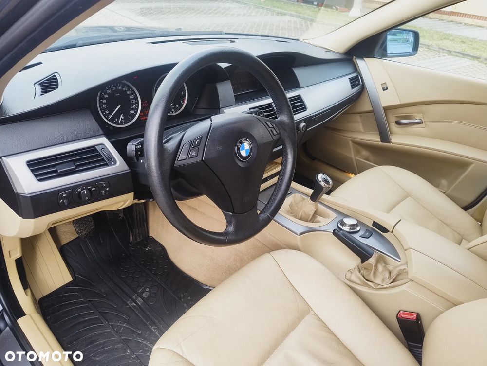 BMW Seria 5 - 10