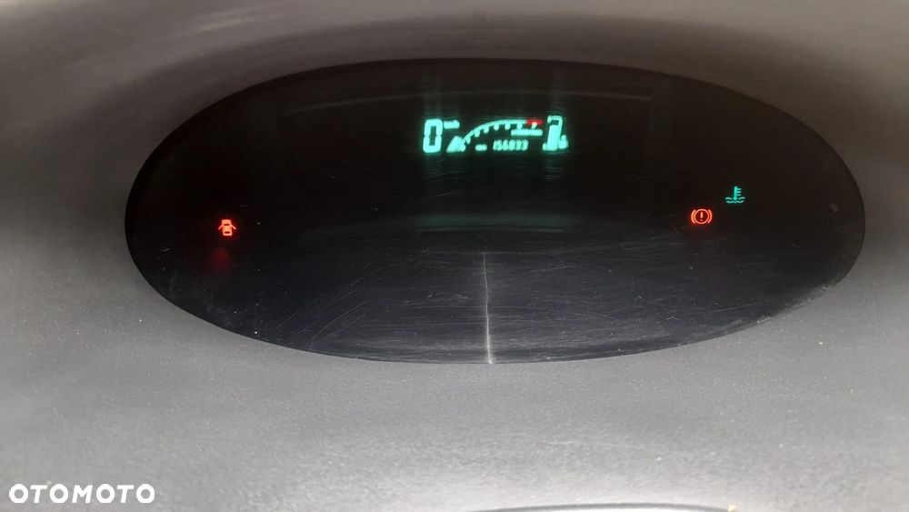 Toyota Yaris 1.0 Base - 2