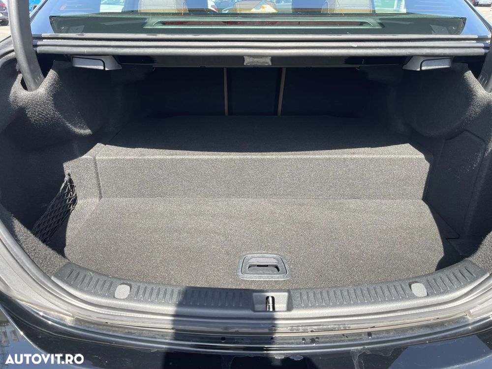 Mercedes-Benz E - 24