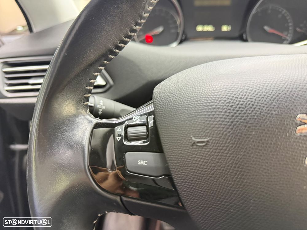 Peugeot 308 SW - 19