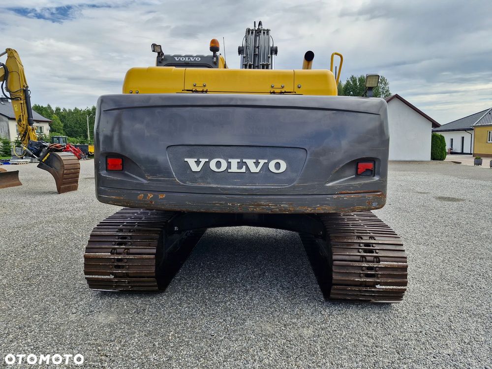 Volvo EC 210 BLC - 4