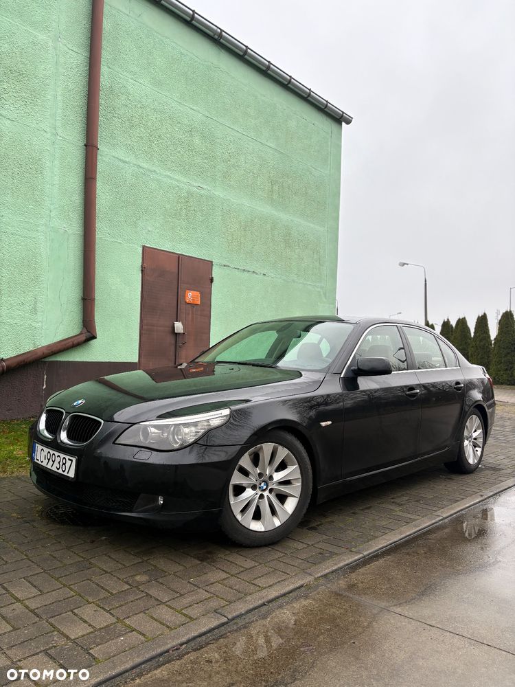 BMW Seria 5 525d - 6