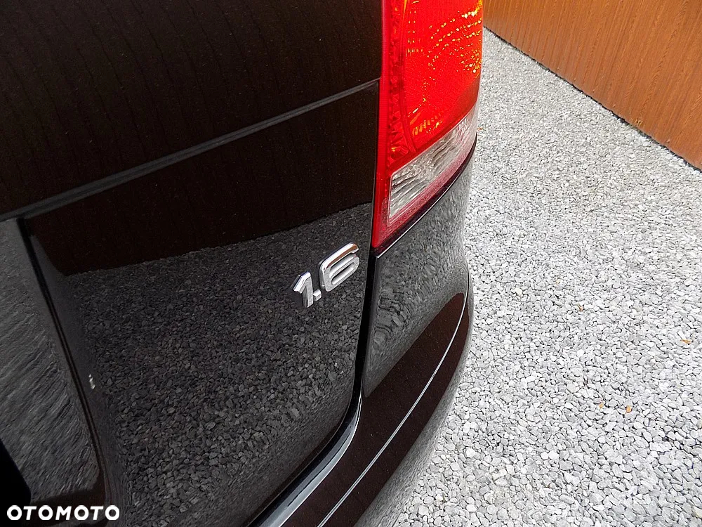 Audi A3 1.6 Attraction - 25