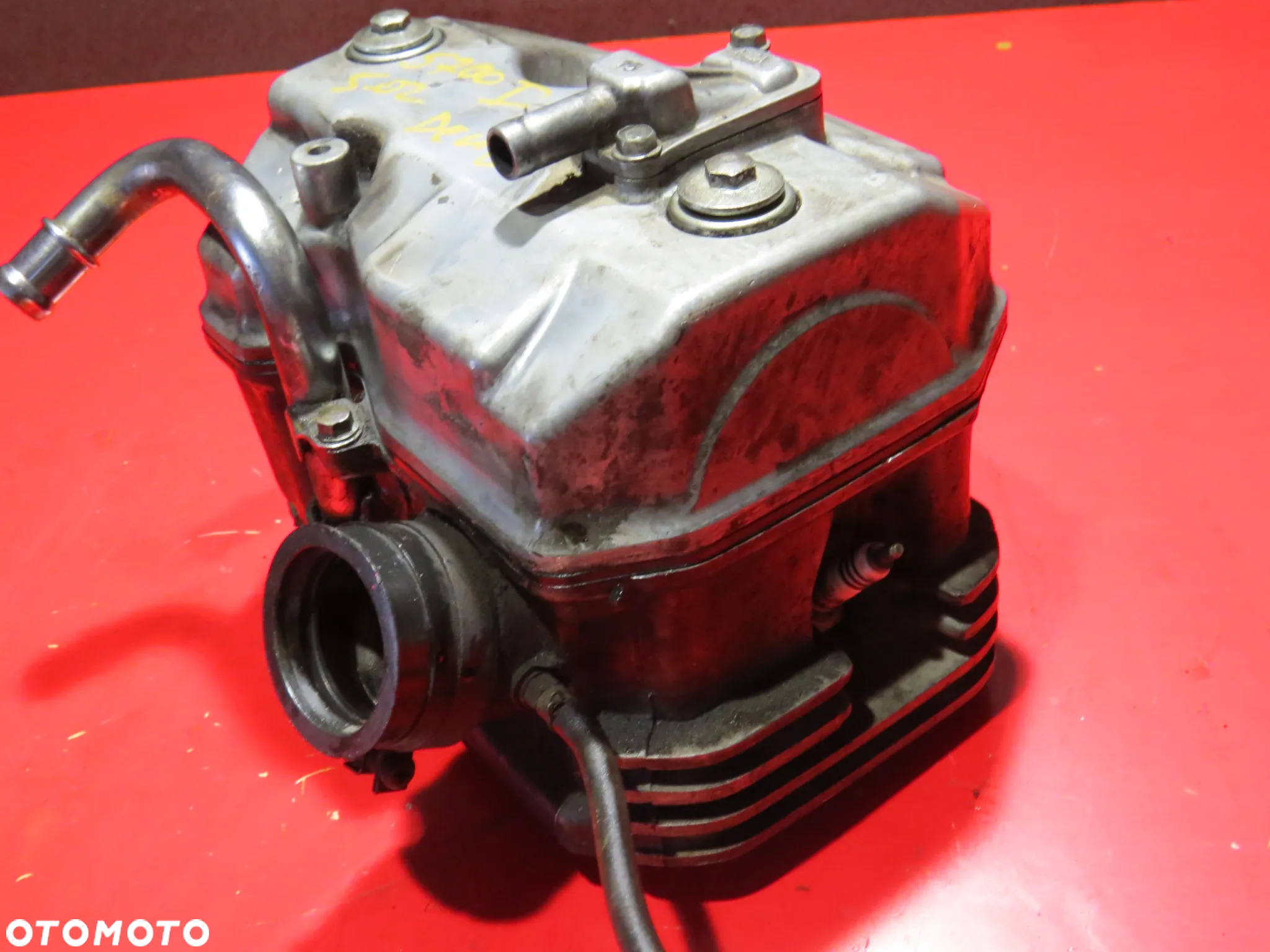 HONDA DEAUVILLE NTV 650 RC47 01 głowica zawory pokrywa wałki na I cylinder - 8