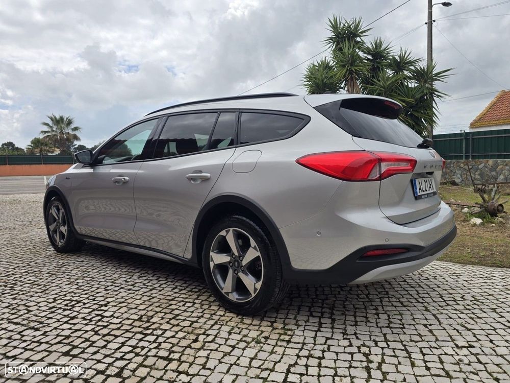 Ford Focus SW 1.5 TDCi EcoBlue Active - 3
