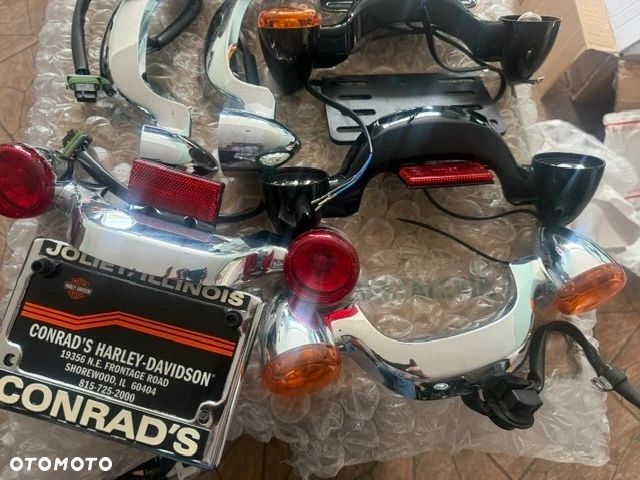 LAMPA TYLNA BŁOTNIKA HARLEY TOURING STREET GLIDE ROAD GLIDE SPECIAL 09- 23 - 2