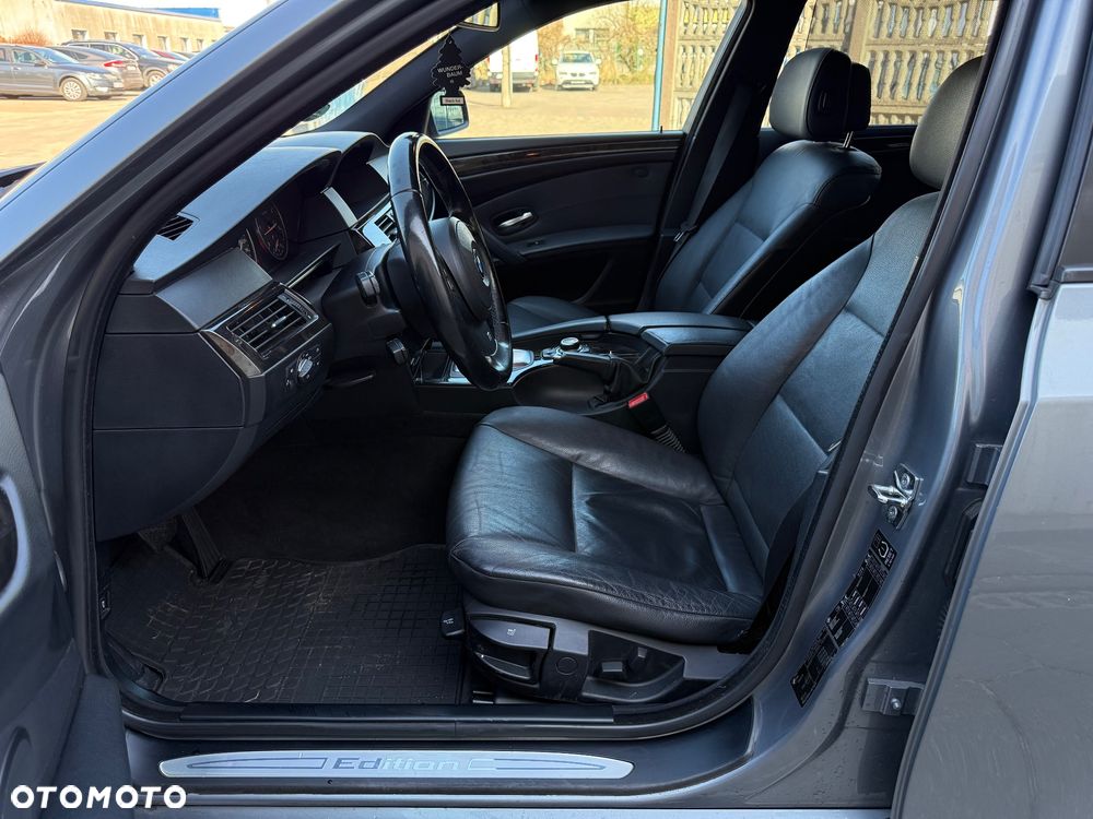 BMW Seria 5 525d Edition Lifestyle - 12