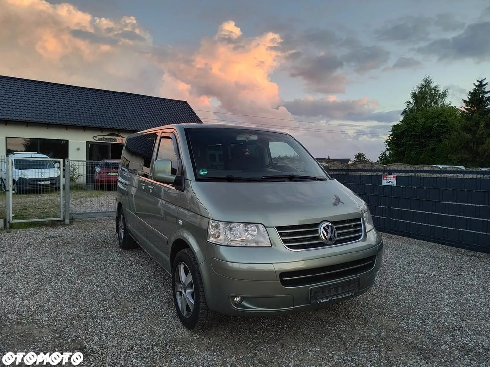 Volkswagen Multivan - 3