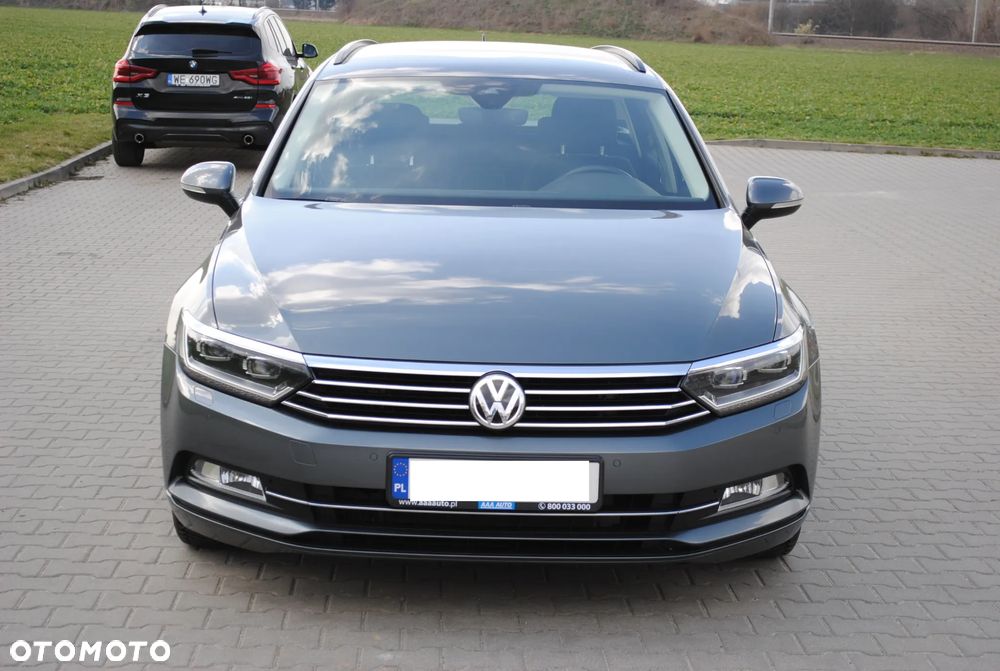 Volkswagen Passat - 33