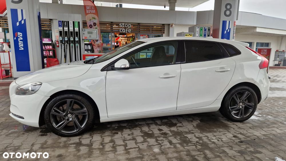 Volvo V40 D4 Summum - 23