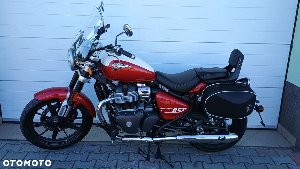 Royal Enfield Super Meteor - 3