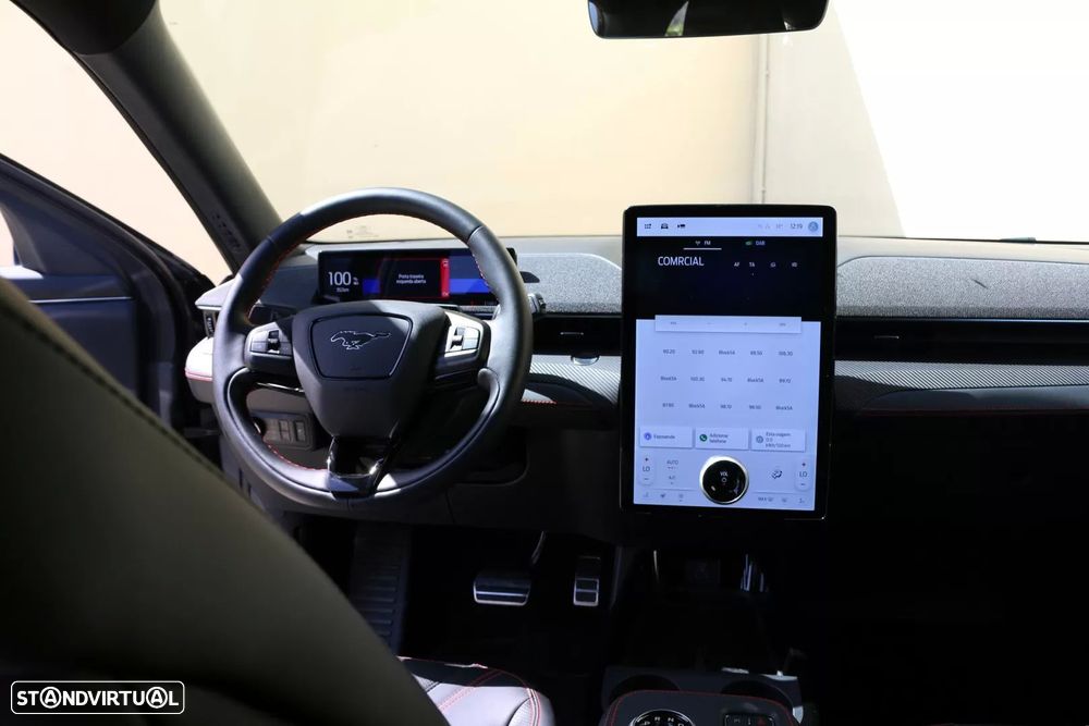 Ford Mustang Mach-E Premium AWD - 16